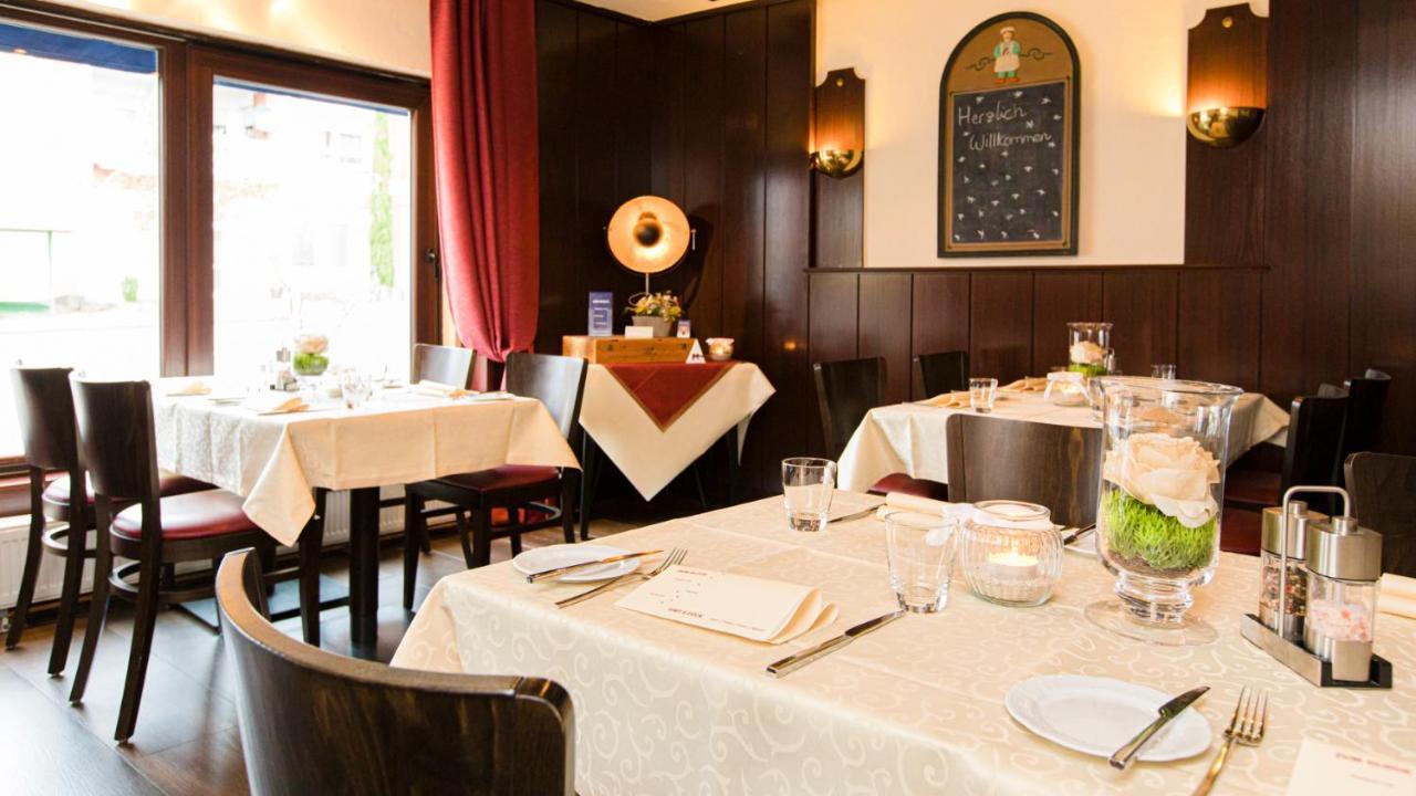 Hotel-Restaurant Fueck Leverkusen Buitenkant foto
