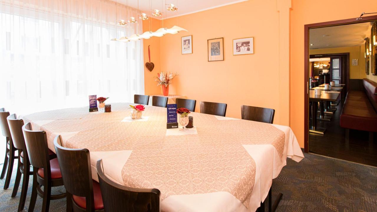 Hotel-Restaurant Fueck Leverkusen Buitenkant foto