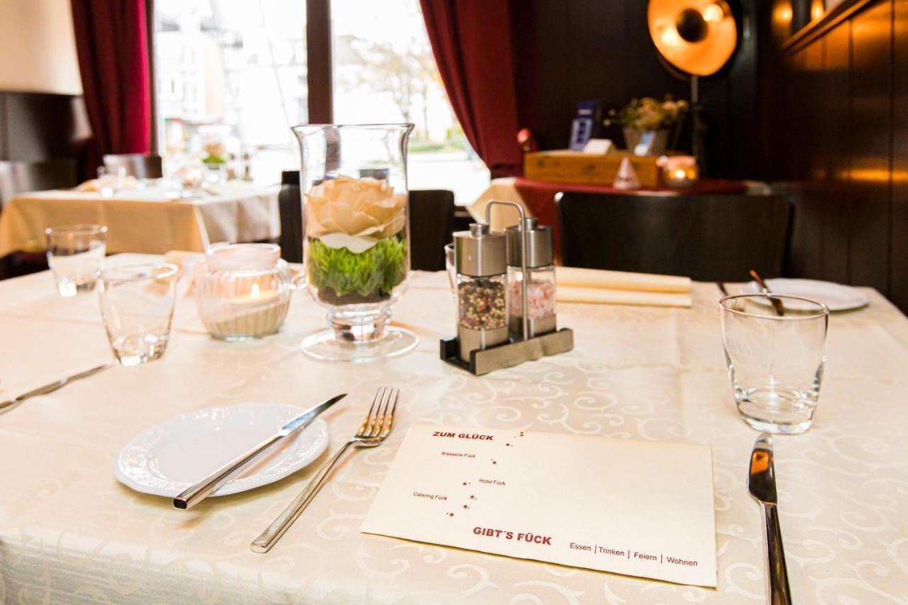 Hotel-Restaurant Fueck Leverkusen Buitenkant foto