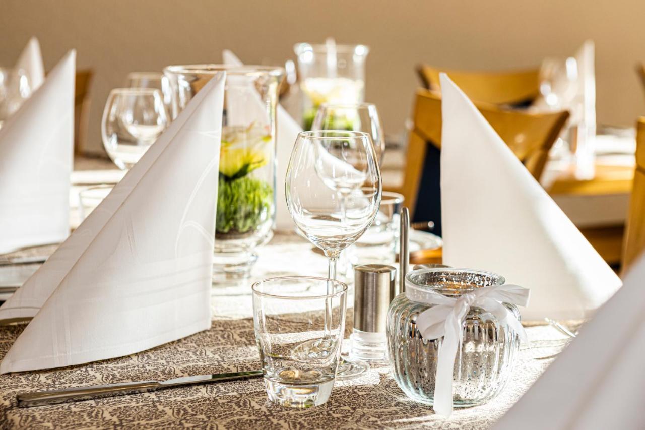 Hotel-Restaurant Fueck Leverkusen Buitenkant foto